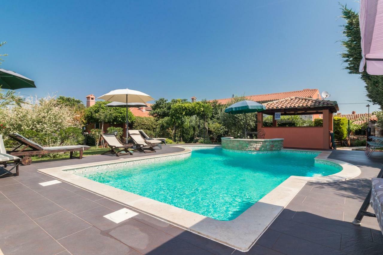 Country House Apartments Пула Екстериор снимка