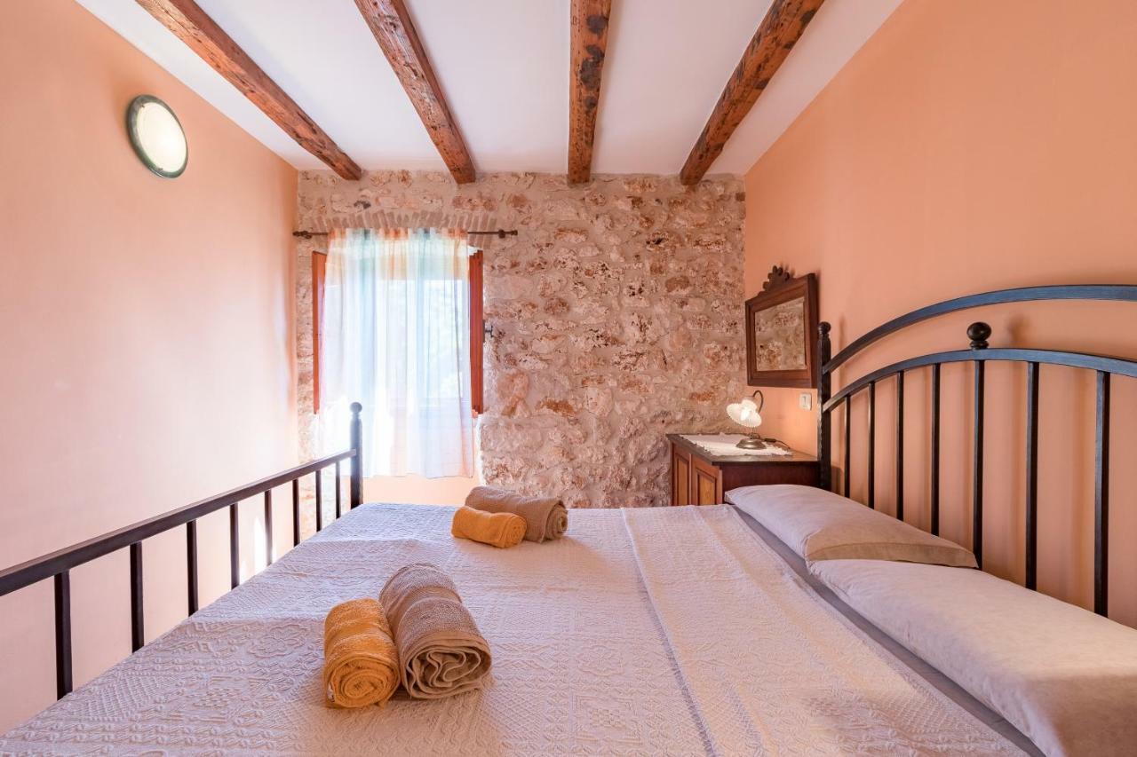 Country House Apartments Пула Екстериор снимка